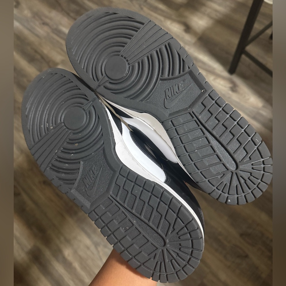 Nike Dunk ‘Panda’ - image 4